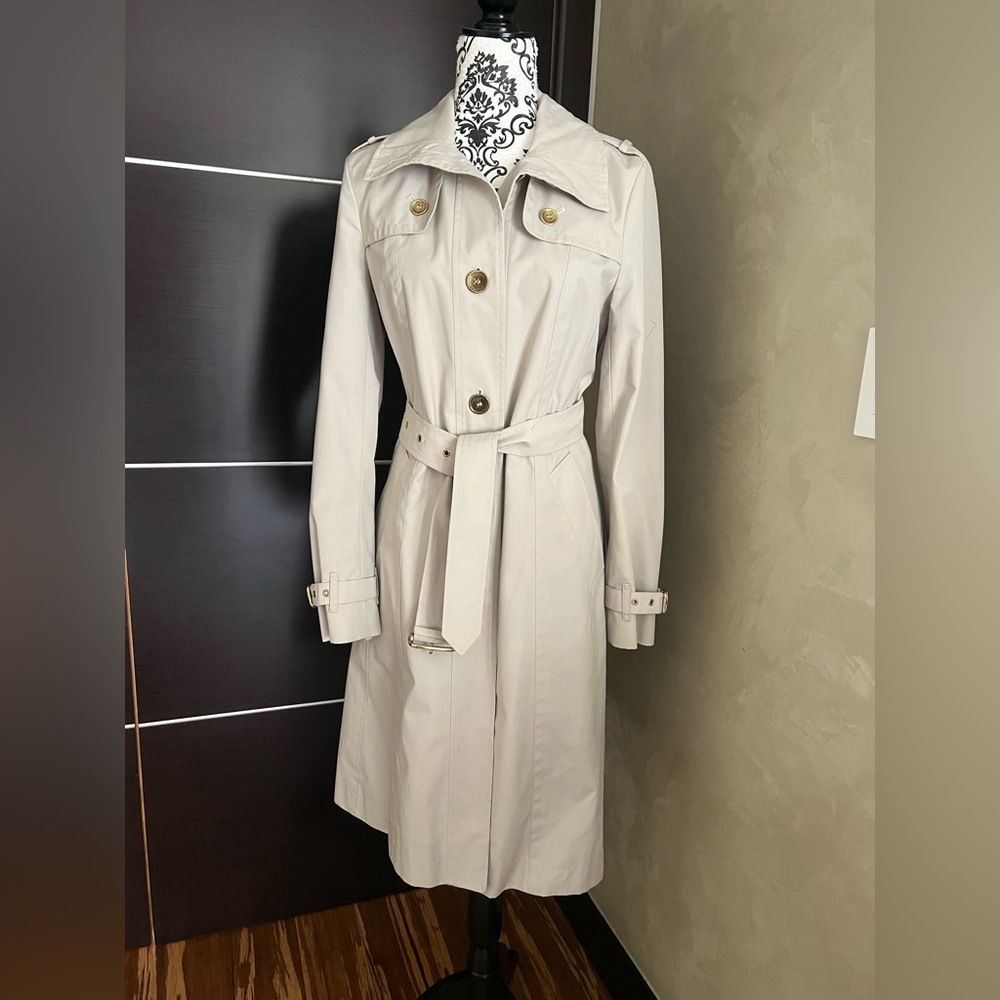 Burberry classic Trench